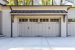 Metro Garage Door Service Canoga Park, CA 818-696-0016 - garage-doors-side